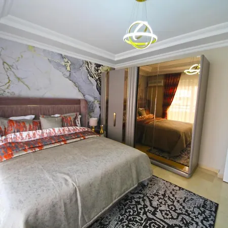 Просторная Квартира С Бассейном Apartament Alanya
